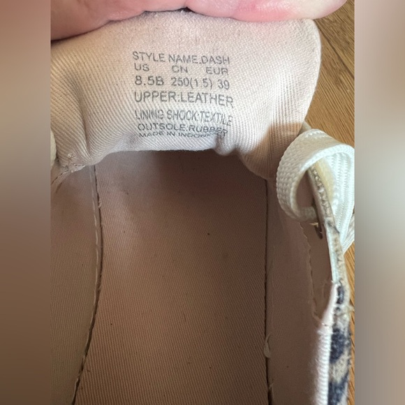 Kate Spade Dash White Leopard Print Sneaker Size 8.5B - Picture 7 of 9